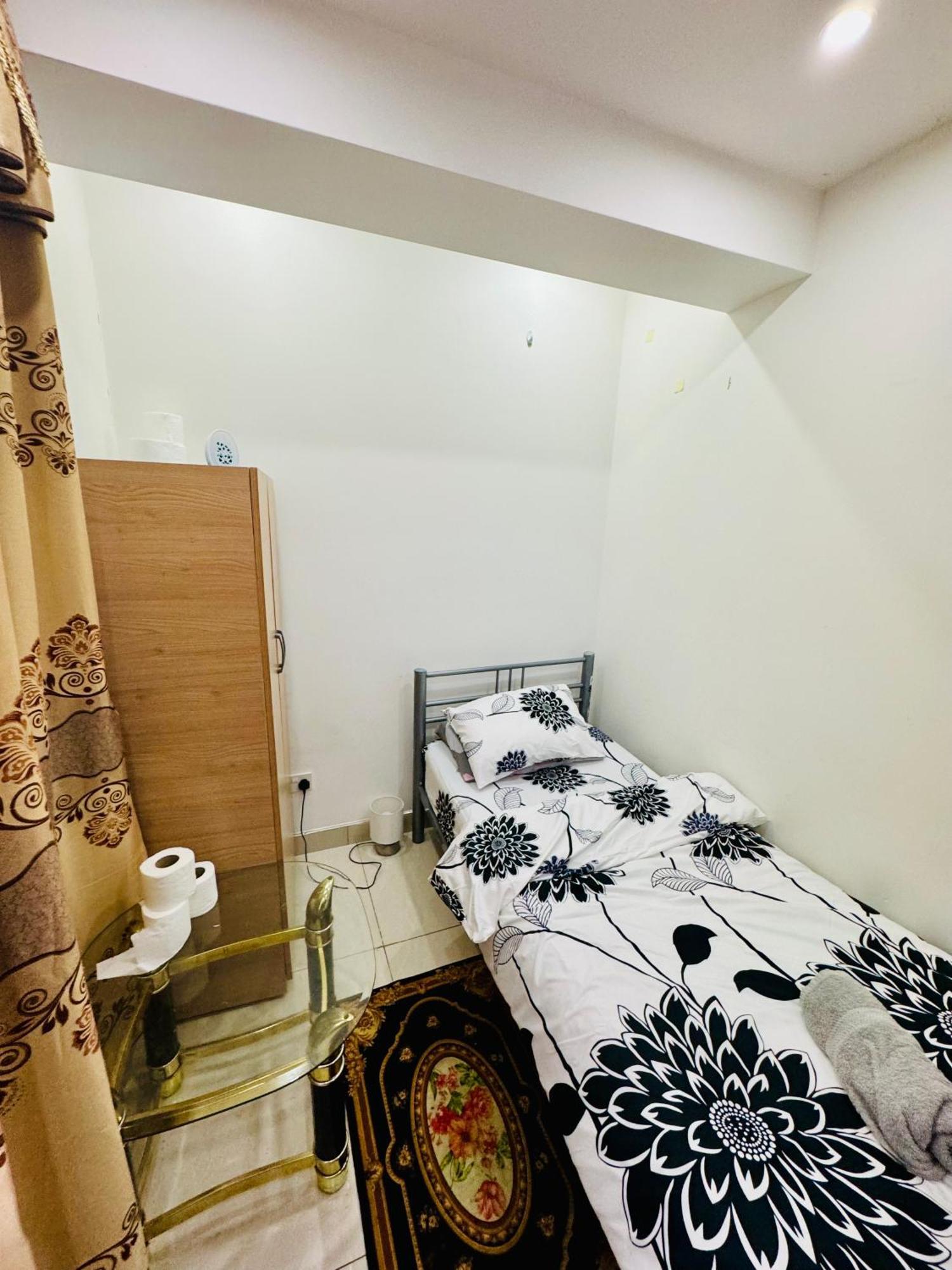 The Great Falcon Accommodation London Ngoại thất bức ảnh